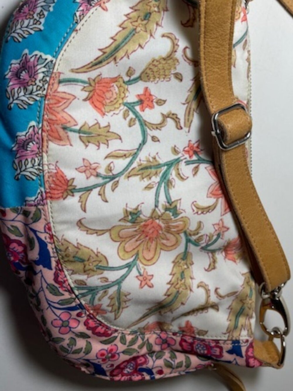 Laticco Leathers Crosby Like New - Picture 3 of 6